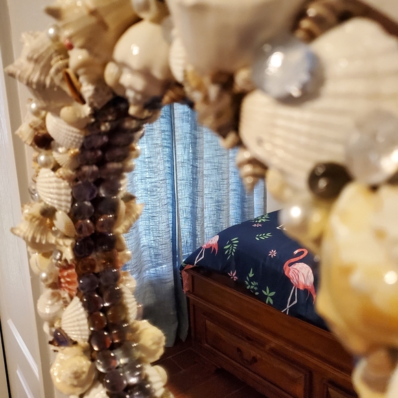 She'll and Crystal mirror - Picture 2 of 2